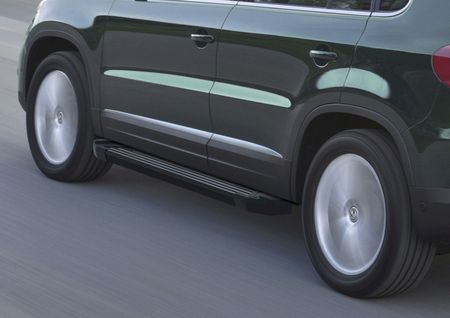 Bočné nášľapy Volkswagen Tiguan 2007-2017 Black 173cm
